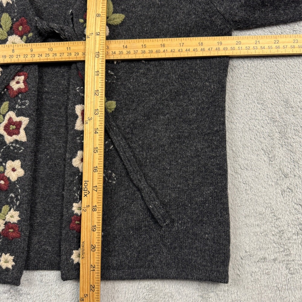 Woolrich Lambswool Floral Embroidered Cardigan Sweater Onyx Heather Gray Small - Picture 11 of 15